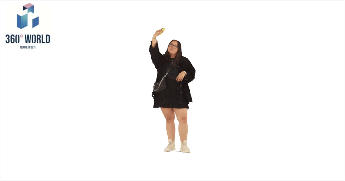 3034 - esra esra@moonbootique.com